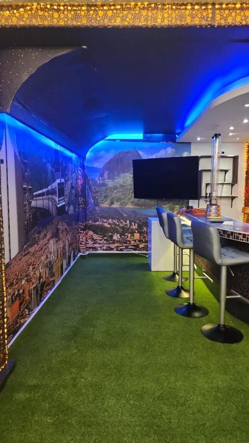 Hotel Boutique Deluxe Home מדיין מראה חיצוני תמונה